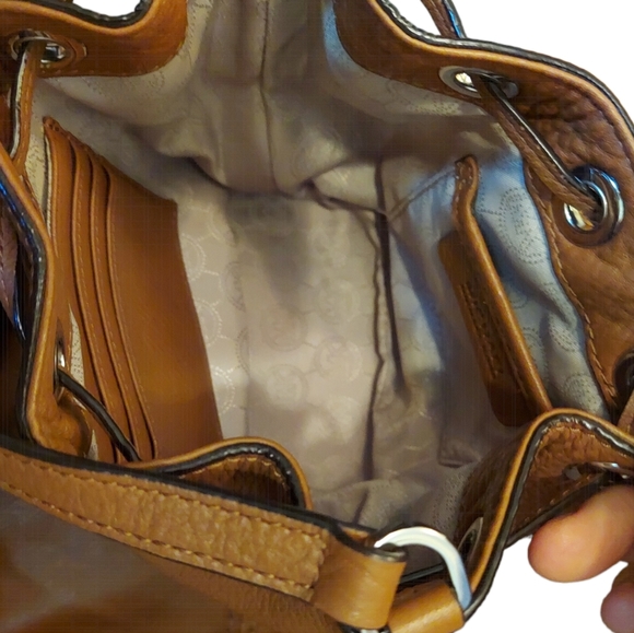 Michael Kors Jules Leather Crossbody Drawstring Bucket Bag - Picture 6 of 8